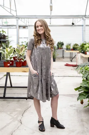April Dress Graceful Velvet