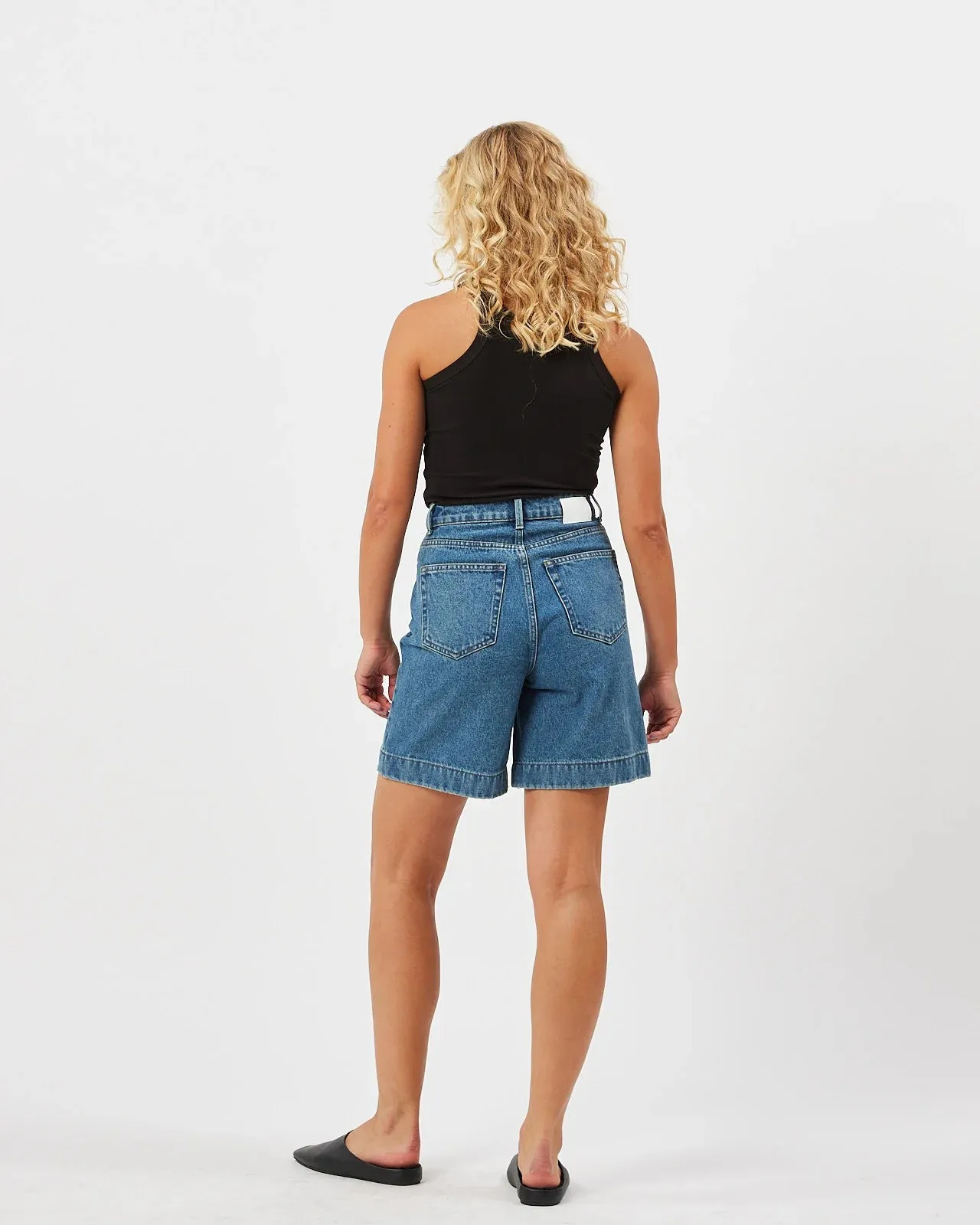 dennissa shorts 9768