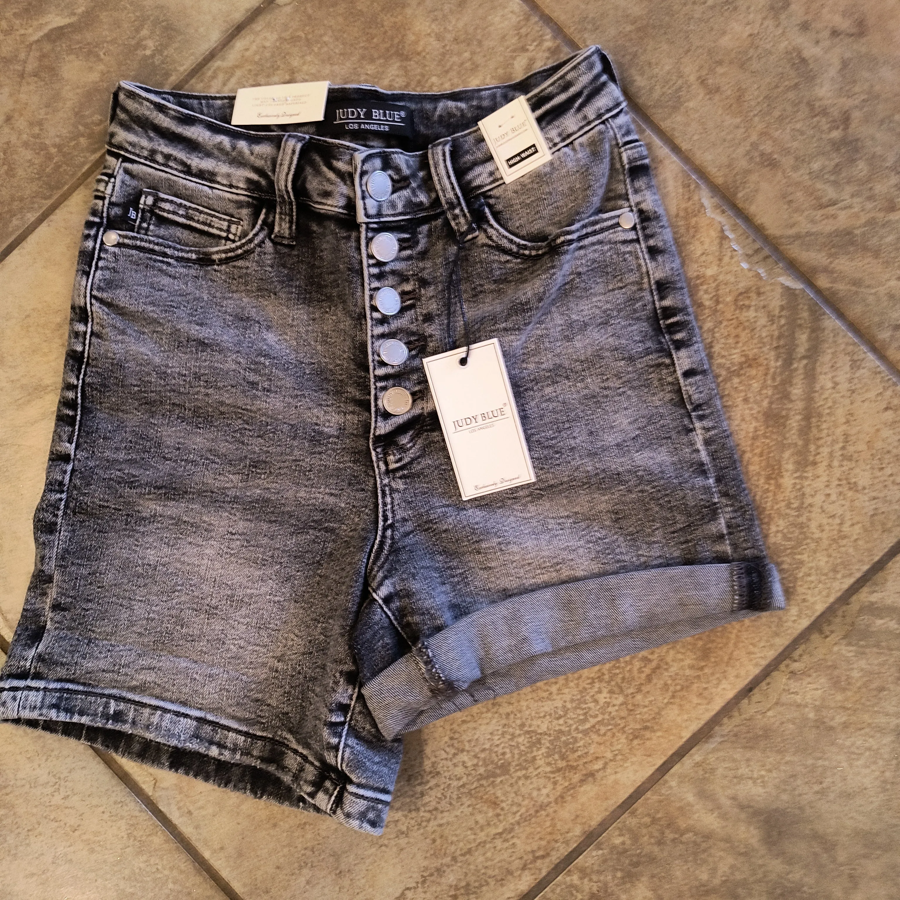 Judy Blue | Hi Waist Button Fly Black Washed Shorts