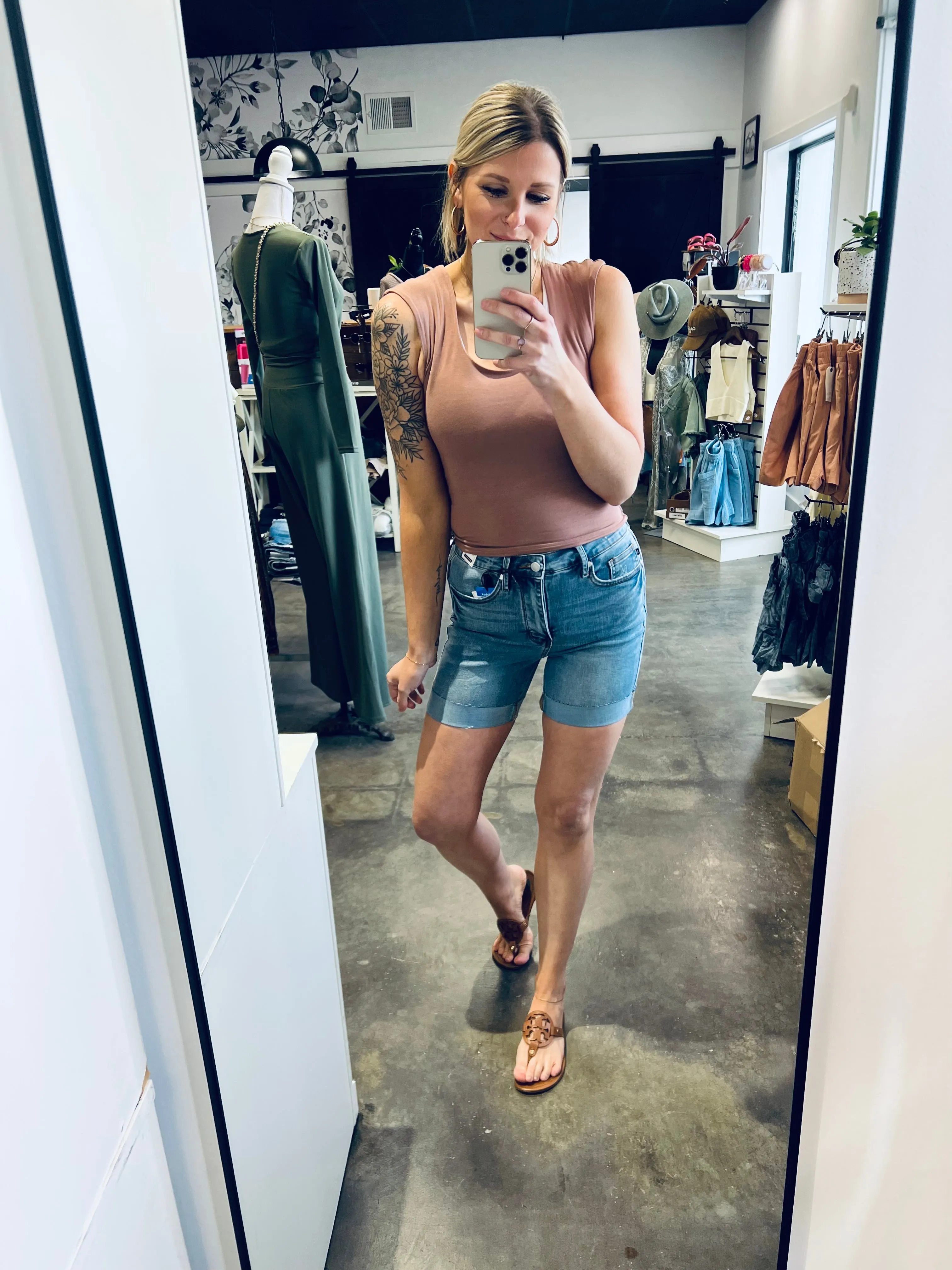 Judy Blue Let the Good Times Roll Shorts Style 150205