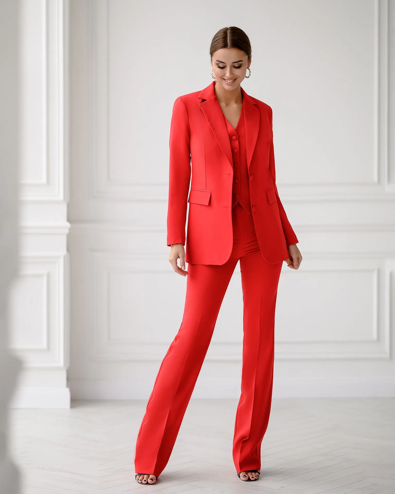 Red Regular-Fit 3-Piece Suit