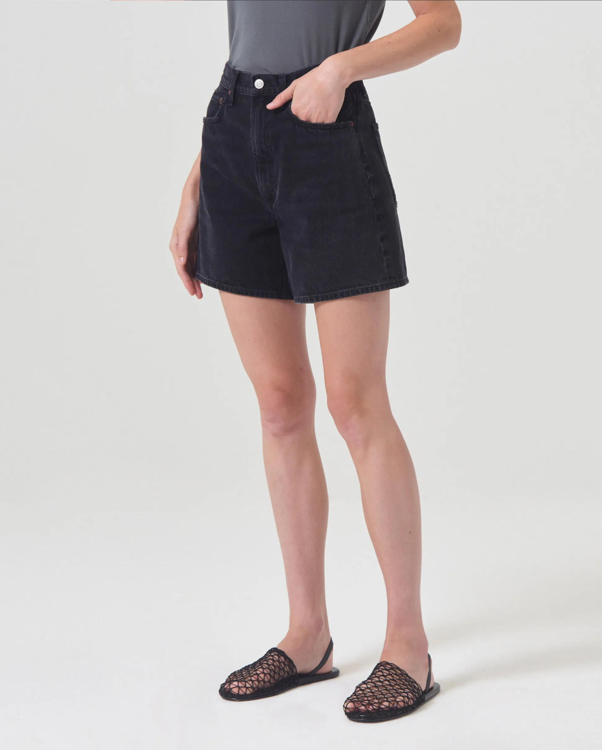STELLA HIGH RISE SHORT / BAT